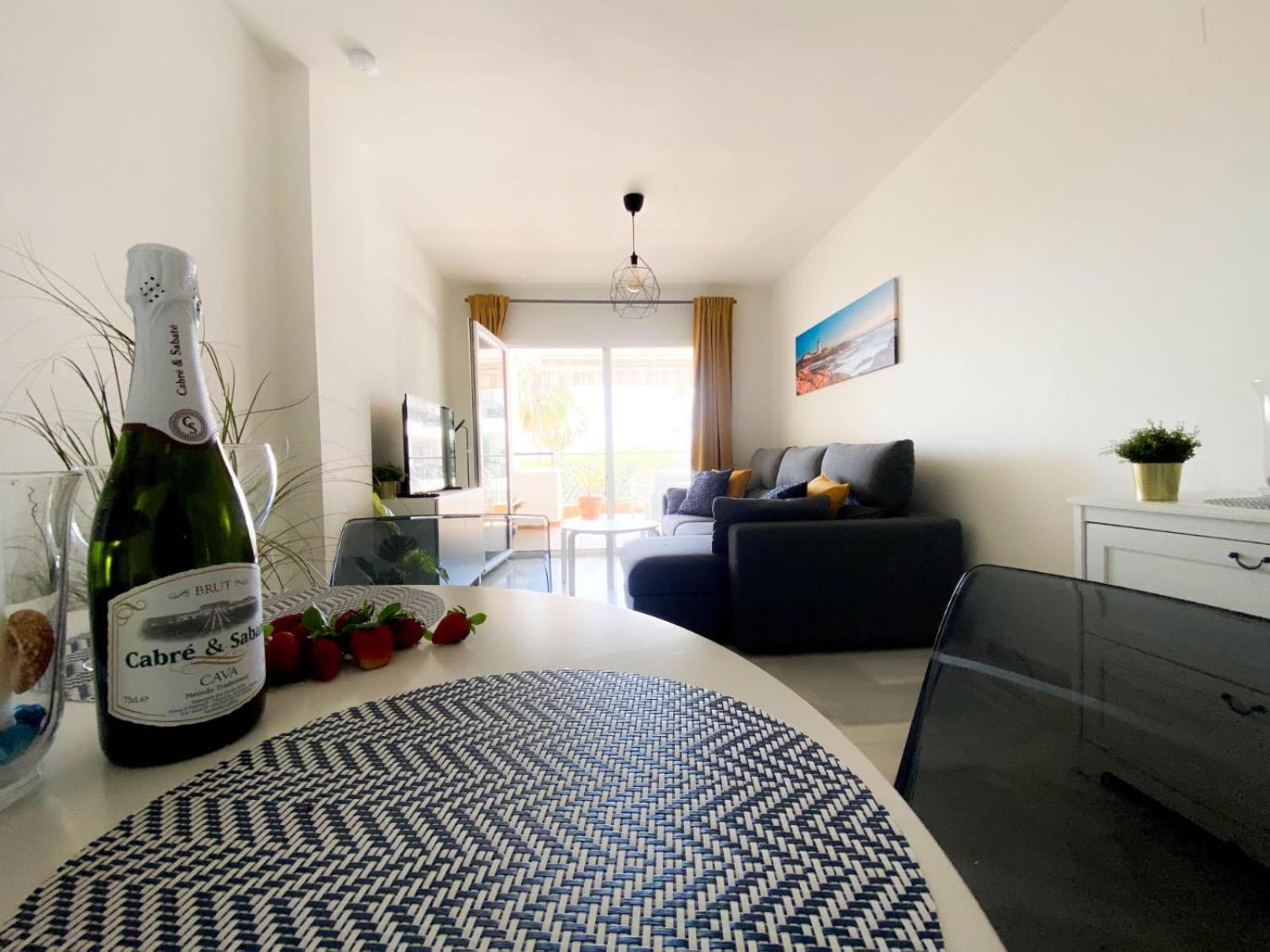 Beachside Apartment Mi Capricho Portal 7 Sitio de Calahonda Kültér fotó