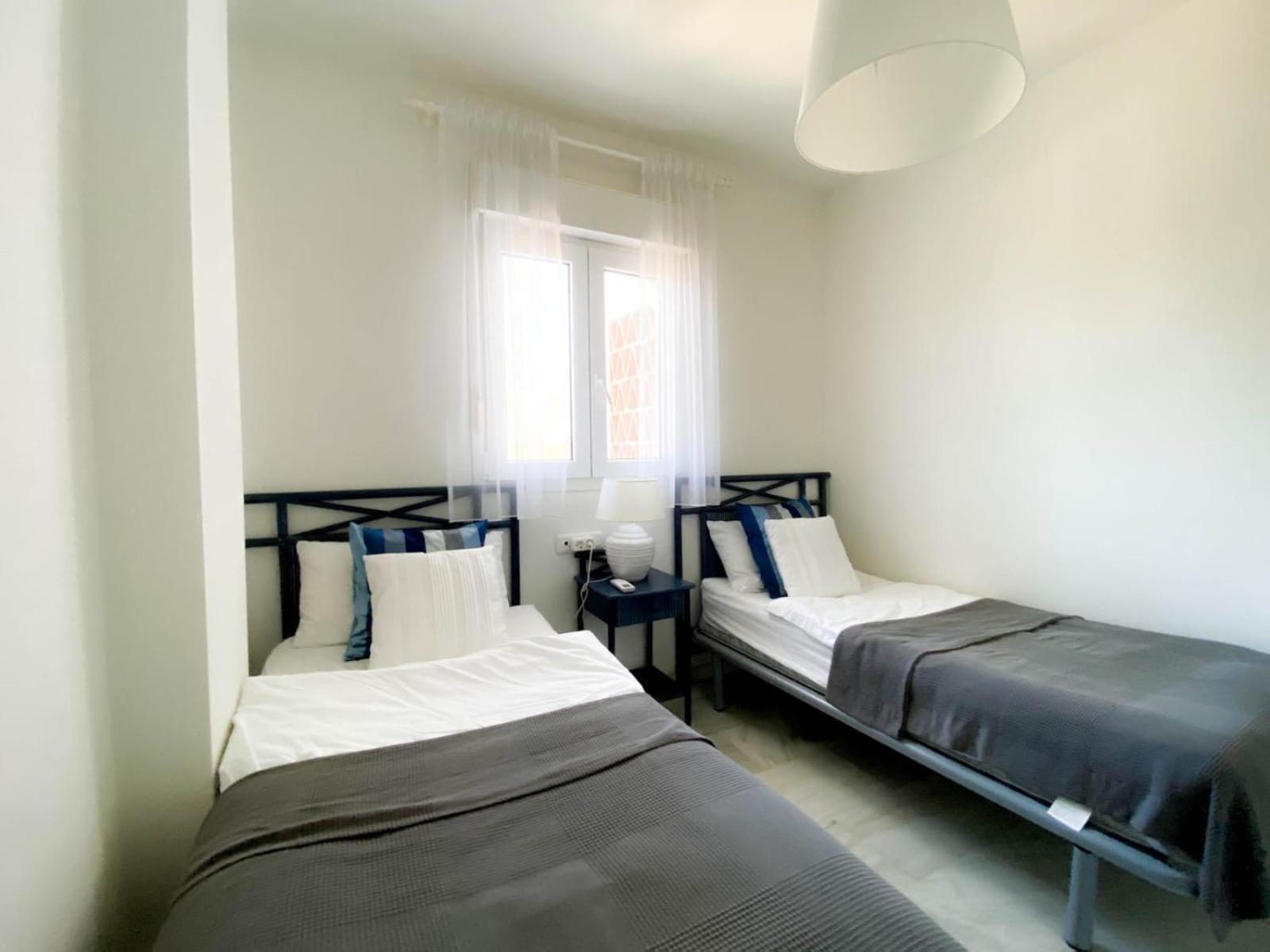 Beachside Apartment Mi Capricho Portal 7 Sitio de Calahonda Kültér fotó