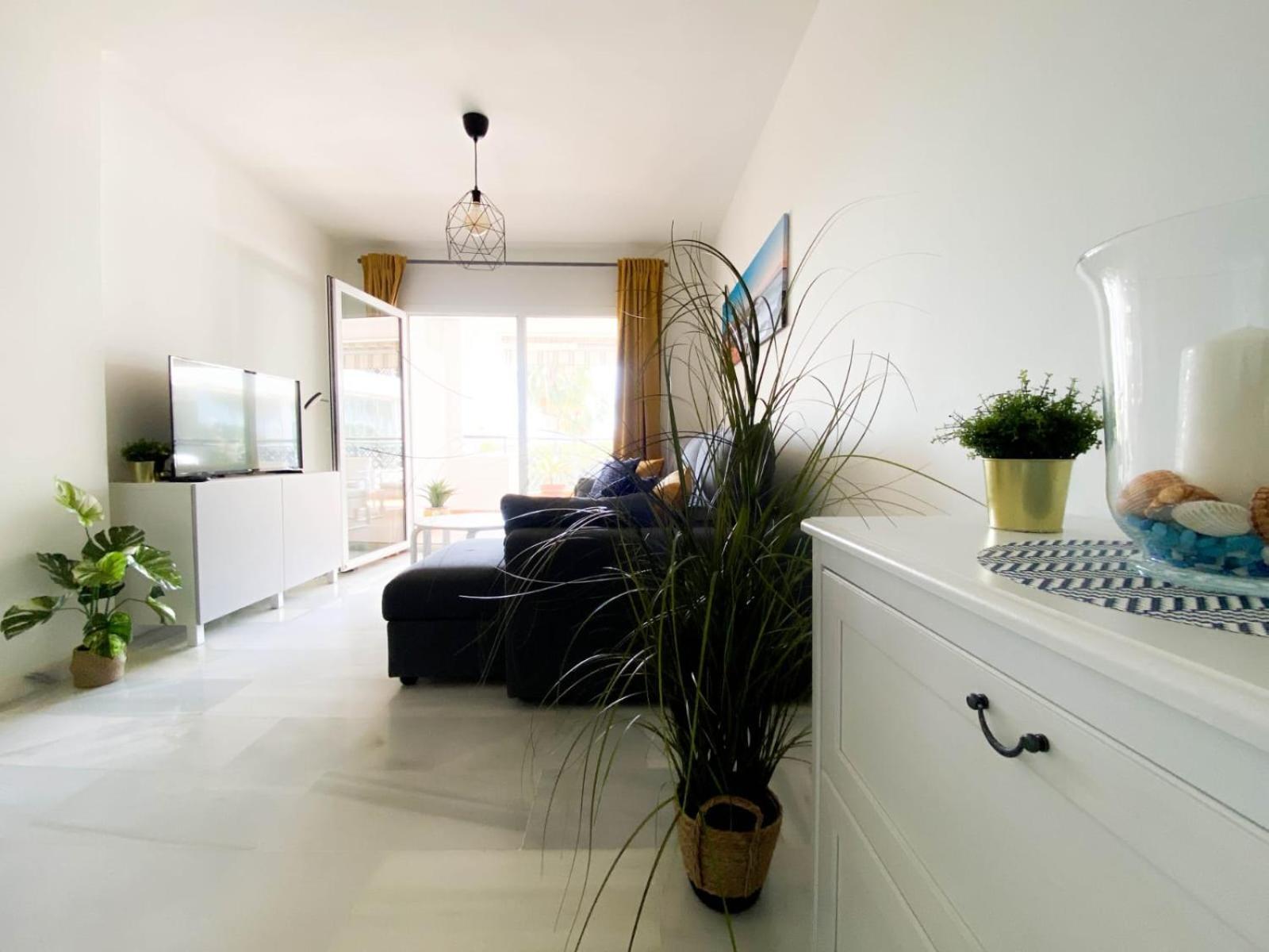 Beachside Apartment Mi Capricho Portal 7 Sitio de Calahonda Kültér fotó